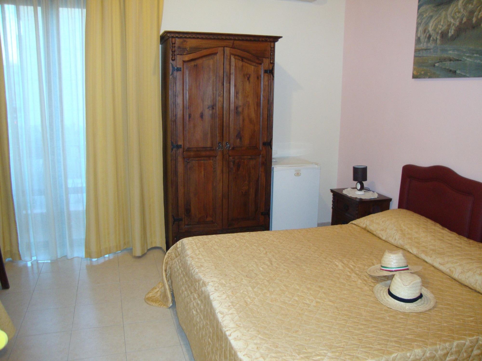 Bed & Breakfast Delle Palme 2*